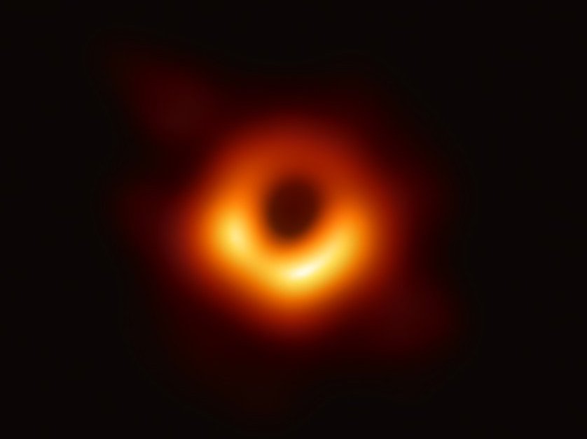 ブラックホール.jpg